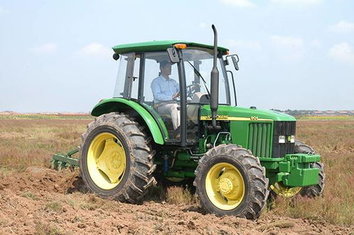 约翰迪尔jd904拖拉机荣膺农业部2015年农业机械质量调查大中型轮式拖拉机综合评分第一名